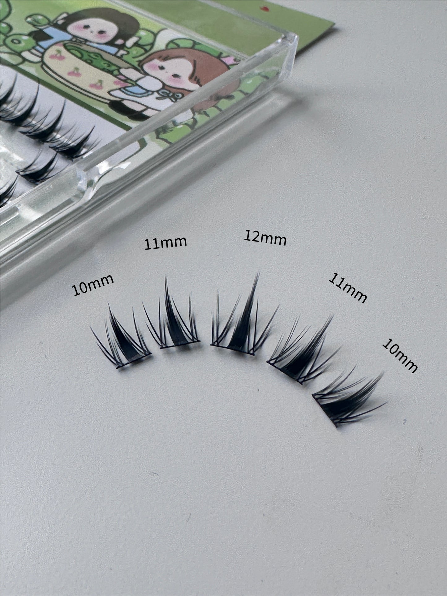 100PCs Bunny Doll Spiky Lashes